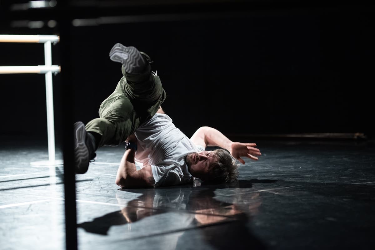 „2 metai, 3657 dienos“ – Kaune pristatoma ukrainiečių scenos menų programa antrosioms Rusijos vykdomo karo Ukrainoje metinėms atminti