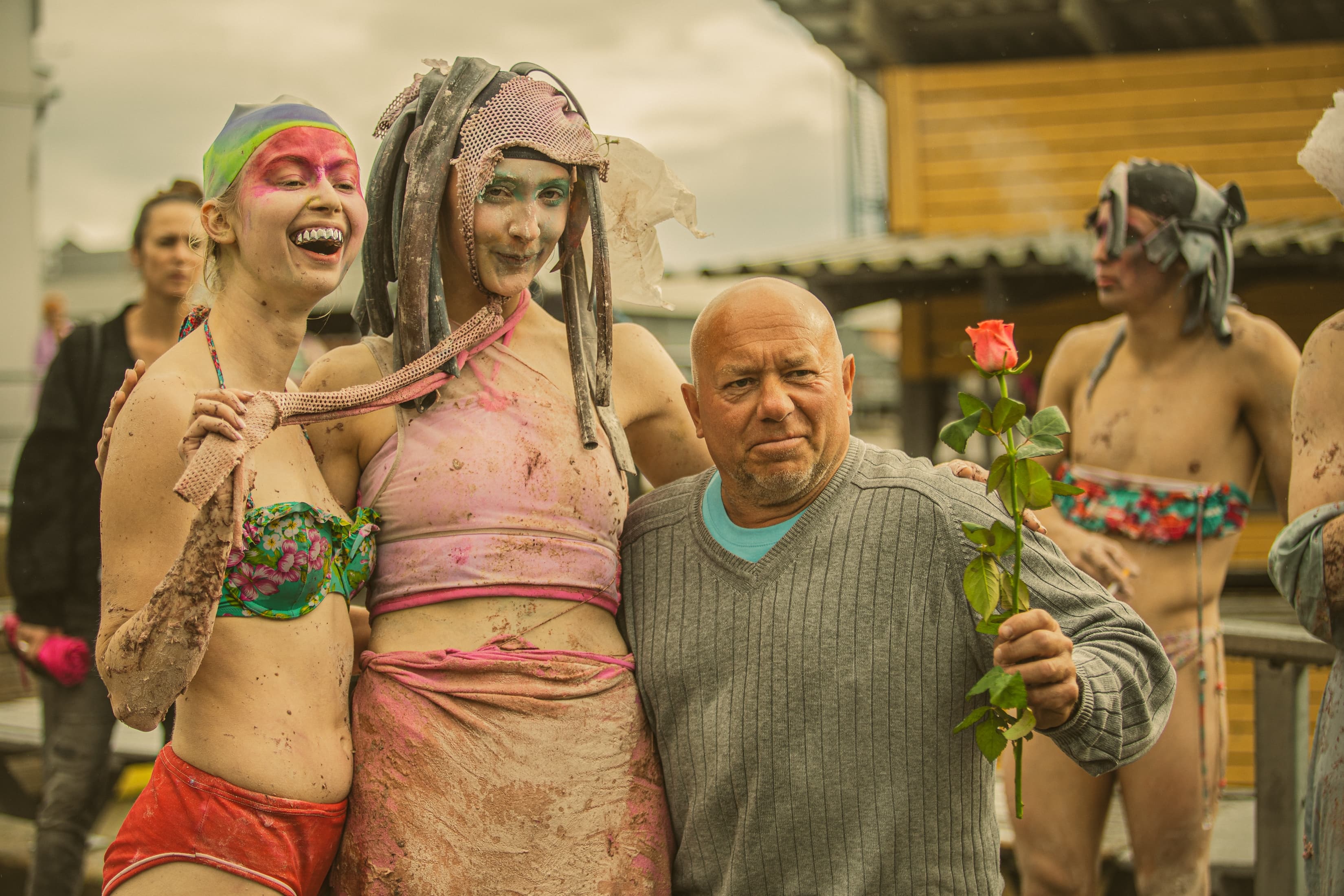 Keistumo ekstazės ir įvairovės grožio patyrimai meniniame cikle apie liūdesį