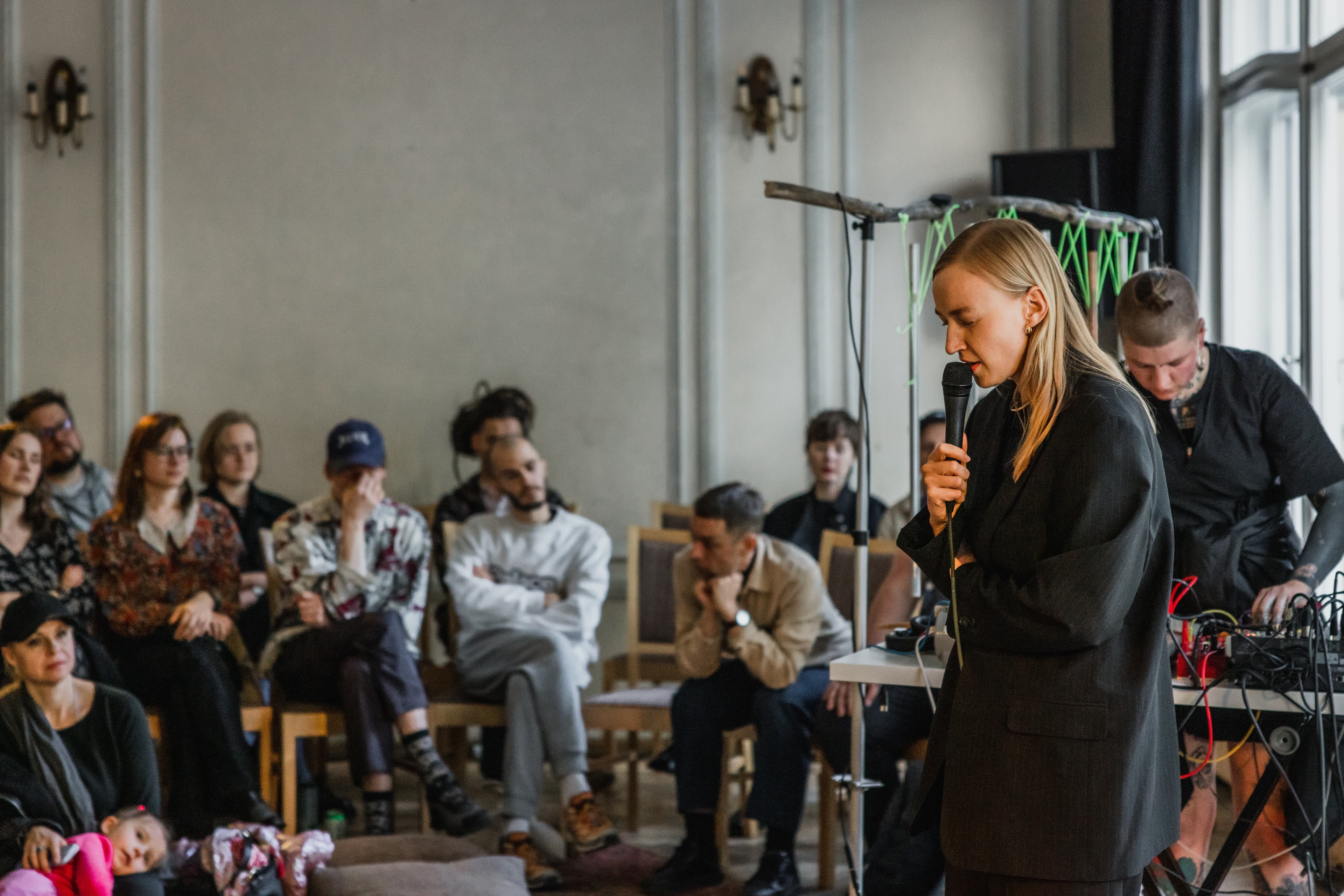 Šiuolaikinės elektroakustinės muzikos koncertų ciklas NICHE kviečia į vokalinės muzikos tyrinėjimus