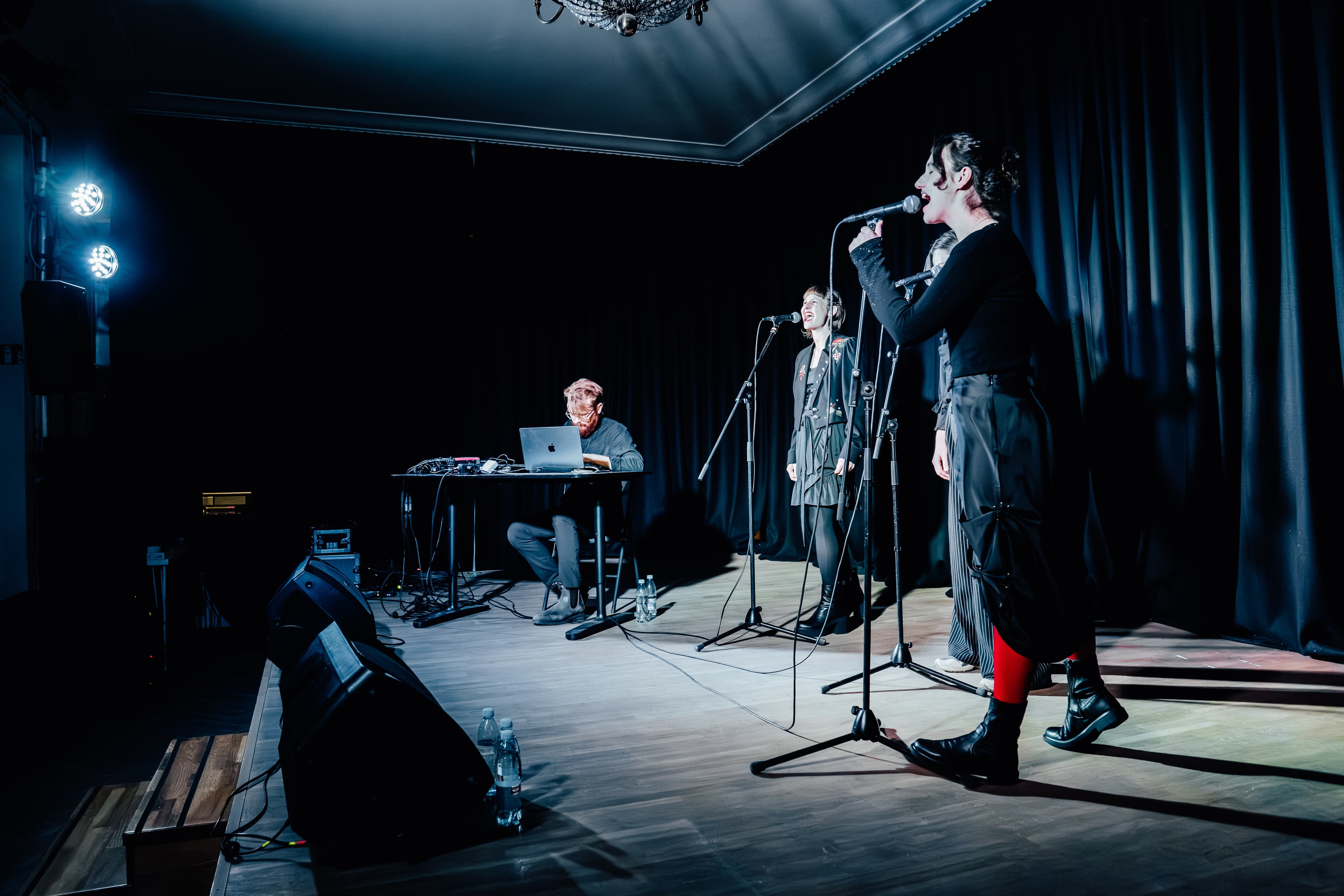 Nuo baroko iki elektronikos: koncertų ciklo NICHE burbule. I dalis